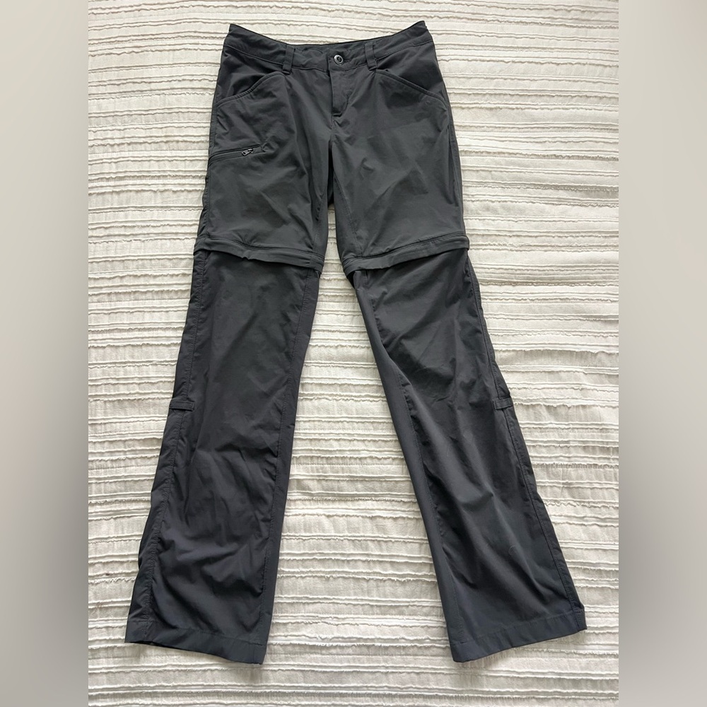 Patagonia Women’s Quandry Dark Gray Convertible Hiking Pants- size 0